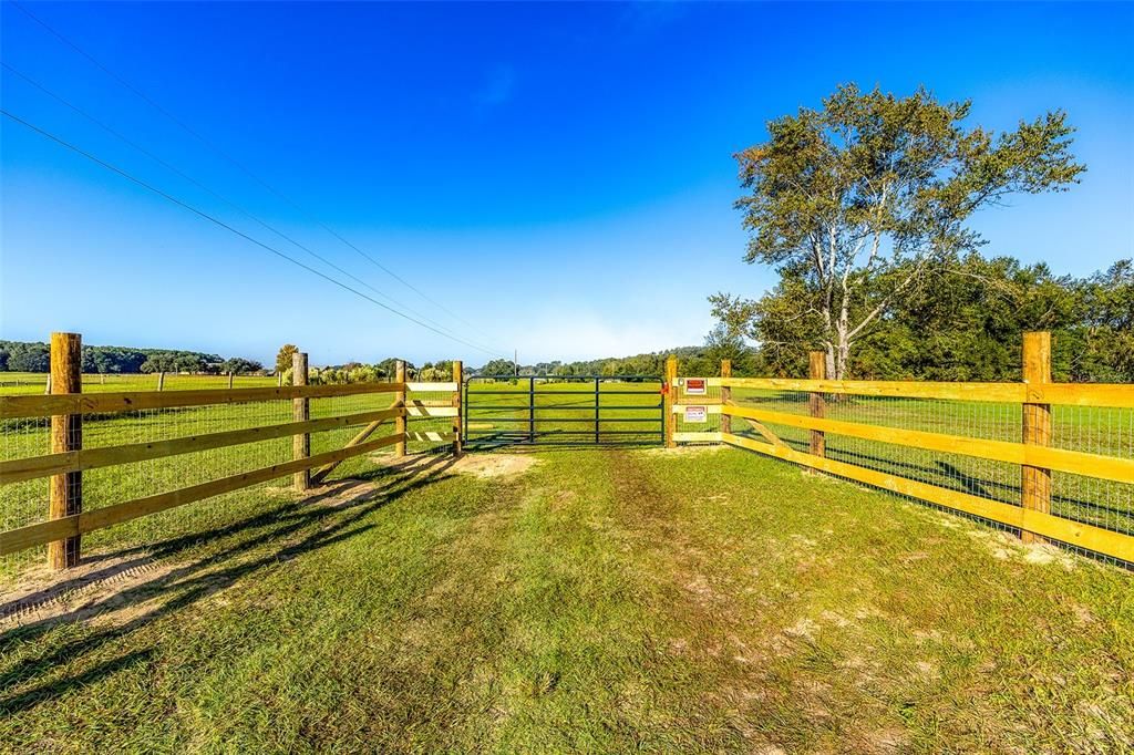 待售: $549,000 (3 贝兹, 2 浴室, 1392 平方英尺)