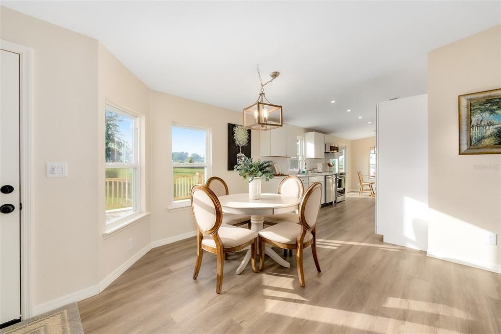 待售: $549,000 (3 贝兹, 2 浴室, 1392 平方英尺)