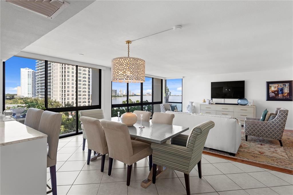 Active With Contract: $4,500 (2 beds, 2 baths, 1702 Square Feet)