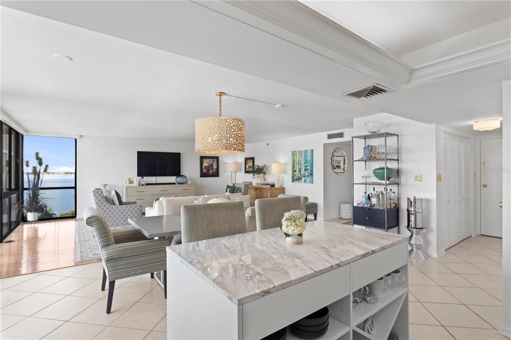 Active With Contract: $4,500 (2 beds, 2 baths, 1702 Square Feet)