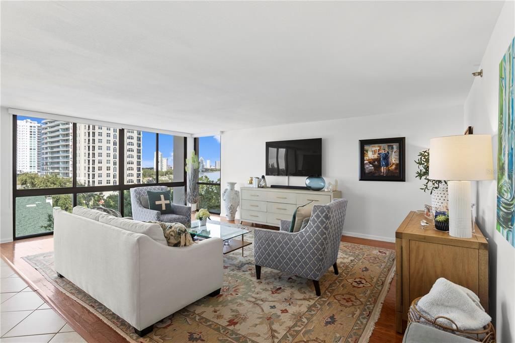Active With Contract: $4,500 (2 beds, 2 baths, 1702 Square Feet)