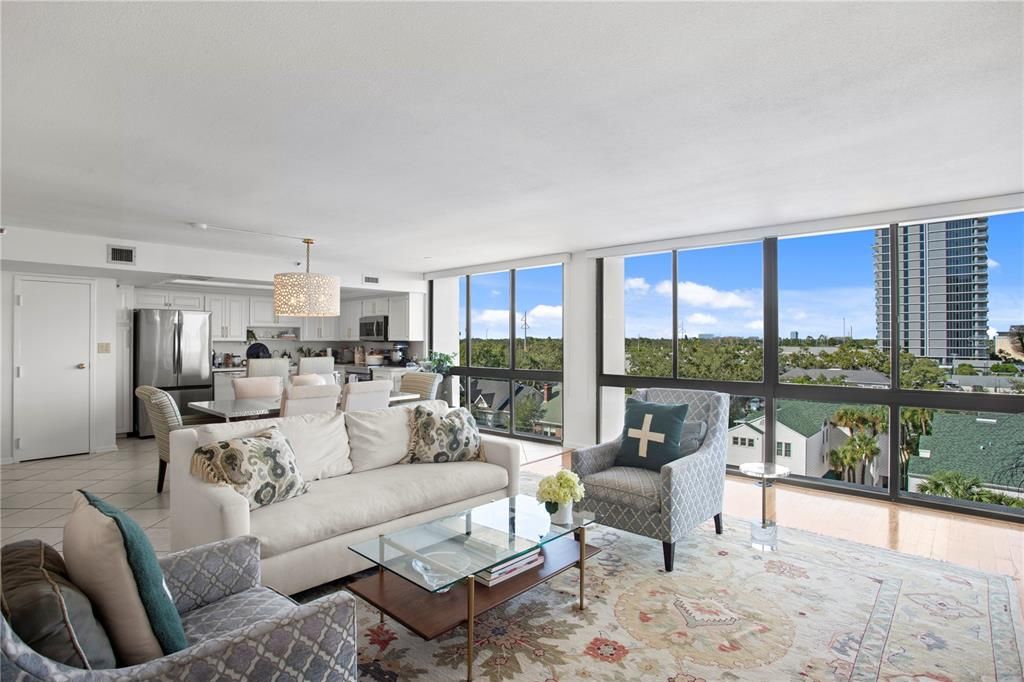 Active With Contract: $4,500 (2 beds, 2 baths, 1702 Square Feet)