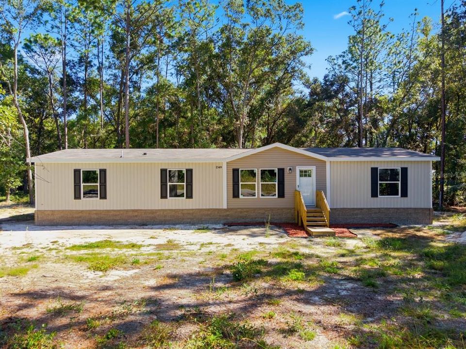 待售: $289,000 (4 贝兹, 2 浴室, 1904 平方英尺)