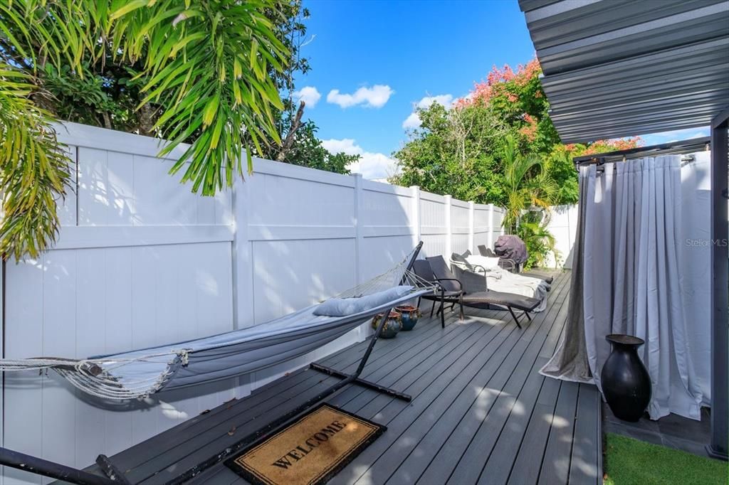 For Rent: $2,500 (3 beds, 2 baths, 1544 Square Feet)