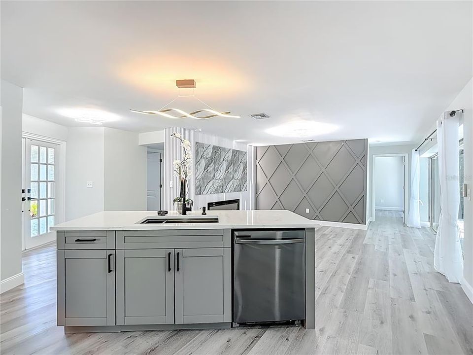 En Venta: $1,197,000 (3 camas, 3 baños, 2240 Pies cuadrados)