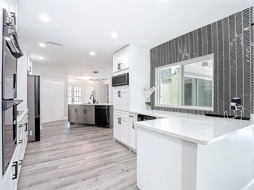 En Venta: $1,197,000 (3 camas, 3 baños, 2240 Pies cuadrados)