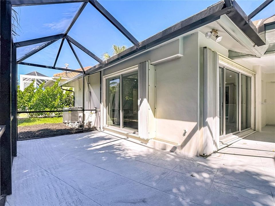 En Venta: $1,197,000 (3 camas, 3 baños, 2240 Pies cuadrados)