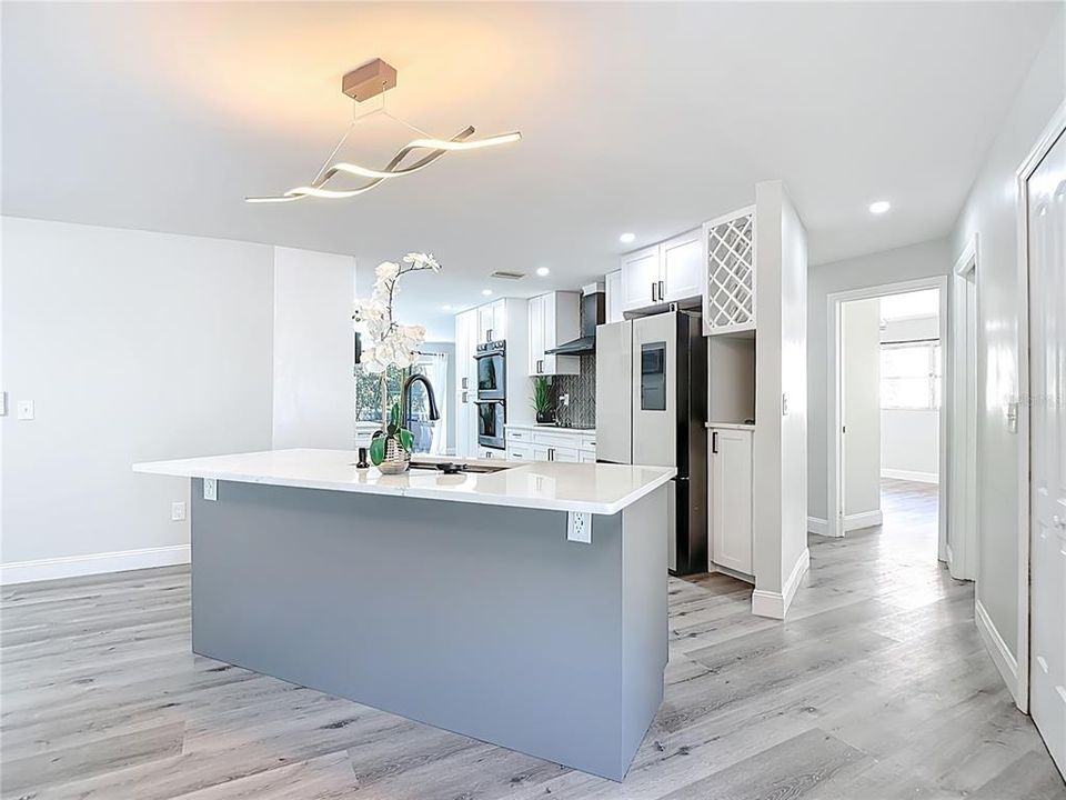 En Venta: $1,197,000 (3 camas, 3 baños, 2240 Pies cuadrados)