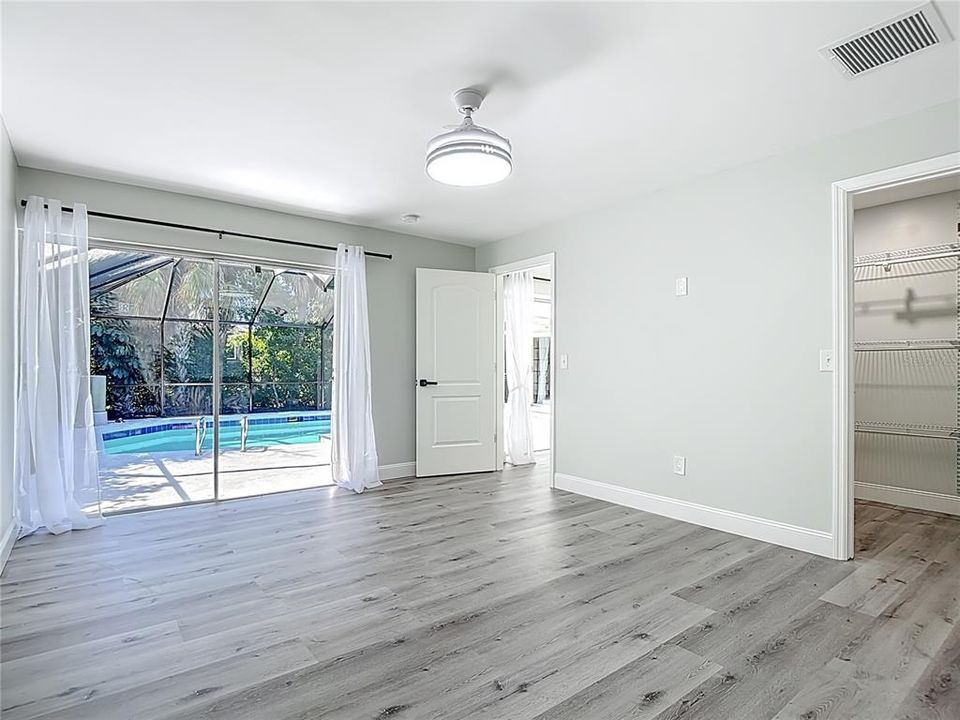 En Venta: $1,197,000 (3 camas, 3 baños, 2240 Pies cuadrados)