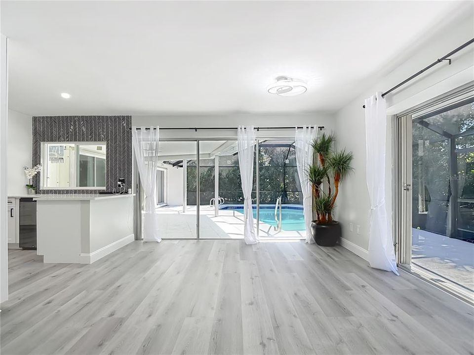 En Venta: $1,197,000 (3 camas, 3 baños, 2240 Pies cuadrados)