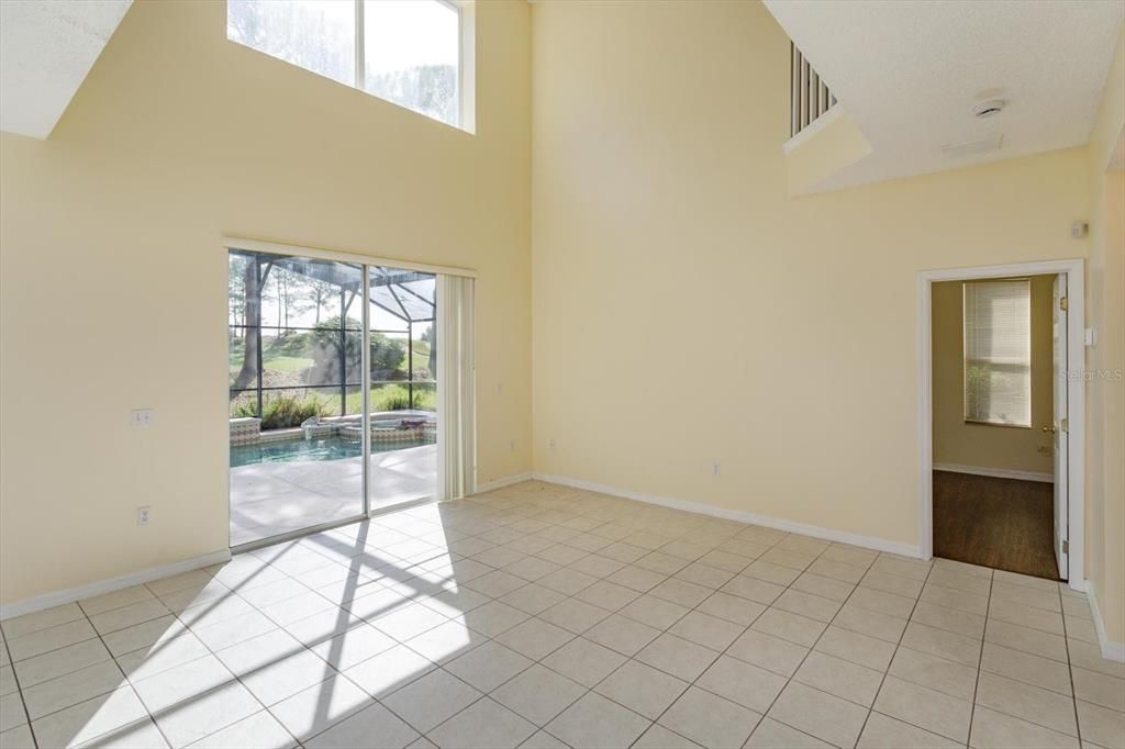 For Sale: $449,000 (6 beds, 4 baths, 2934 Square Feet)