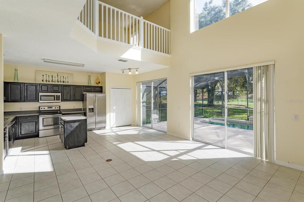 For Sale: $449,000 (6 beds, 4 baths, 2934 Square Feet)