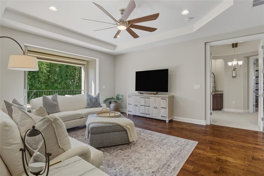 Activo con contrato: $1,350,000 (4 camas, 4 baños, 3665 Pies cuadrados)