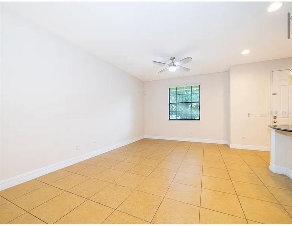 待售: $399,000 (3 贝兹, 2 浴室, 1725 平方英尺)