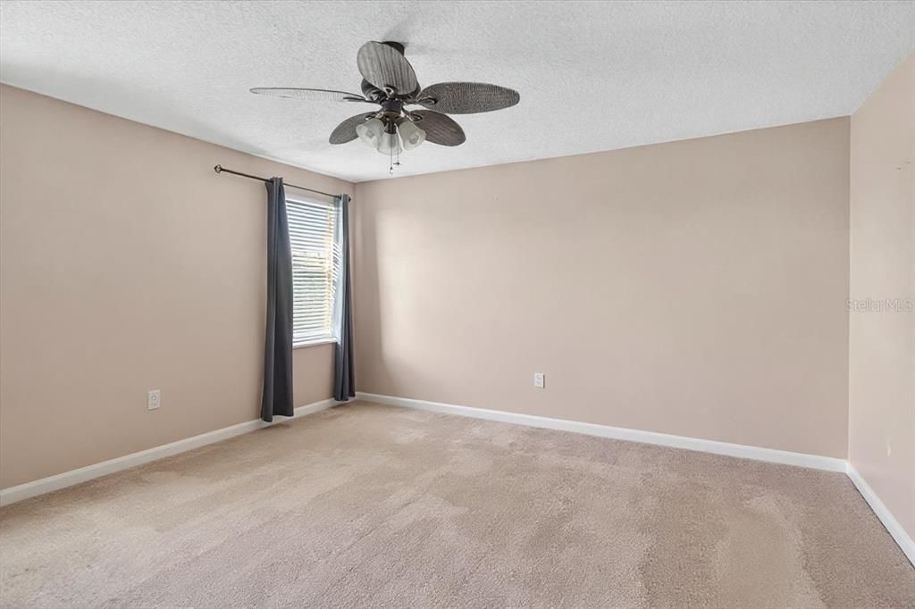 На продажу: $449,000 (5 спален, 3 ванн, 2807 Квадратных фут)