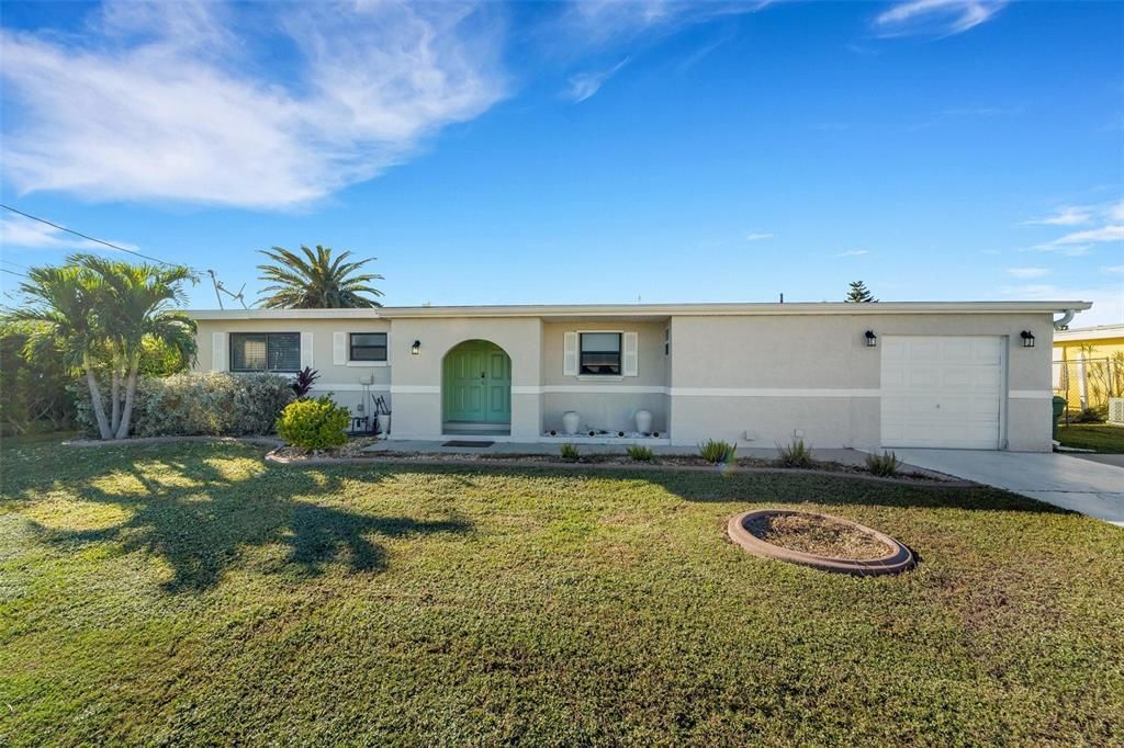 На продажу: $239,000 (3 спален, 2 ванн, 1400 Квадратных фут)