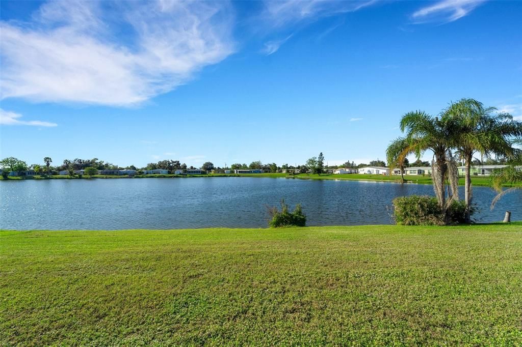 На продажу: $239,000 (3 спален, 2 ванн, 1400 Квадратных фут)