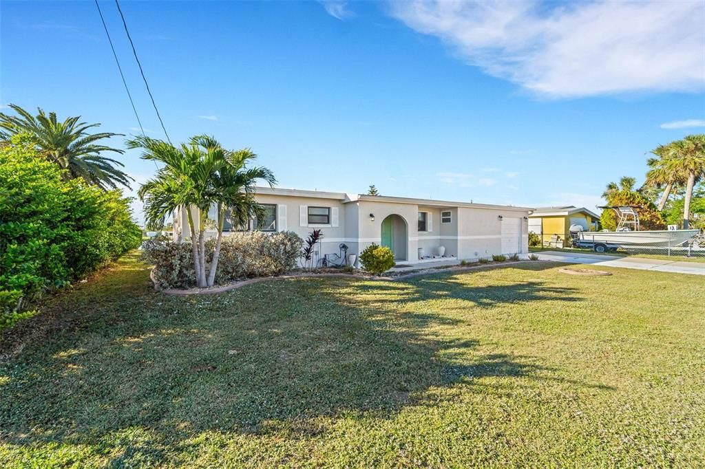 На продажу: $239,000 (3 спален, 2 ванн, 1400 Квадратных фут)