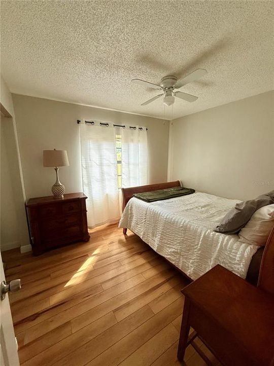 For Rent: $3,200 (4 beds, 2 baths, 2016 Square Feet)