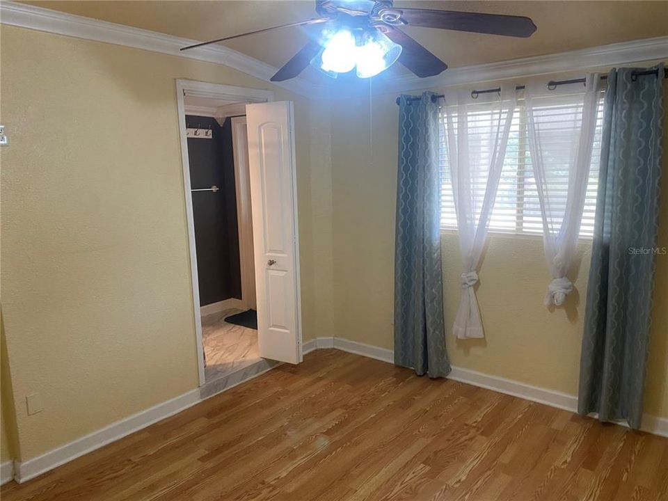 For Sale: $479,900 (3 beds, 2 baths, 1441 Square Feet)