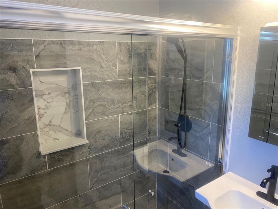 For Sale: $479,900 (3 beds, 2 baths, 1441 Square Feet)