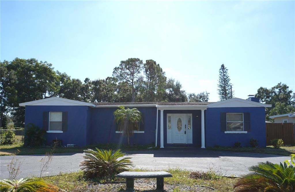 For Sale: $479,900 (3 beds, 2 baths, 1441 Square Feet)