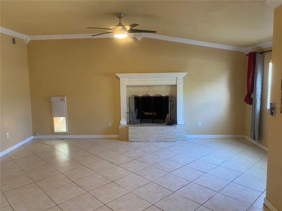 For Sale: $479,900 (3 beds, 2 baths, 1441 Square Feet)