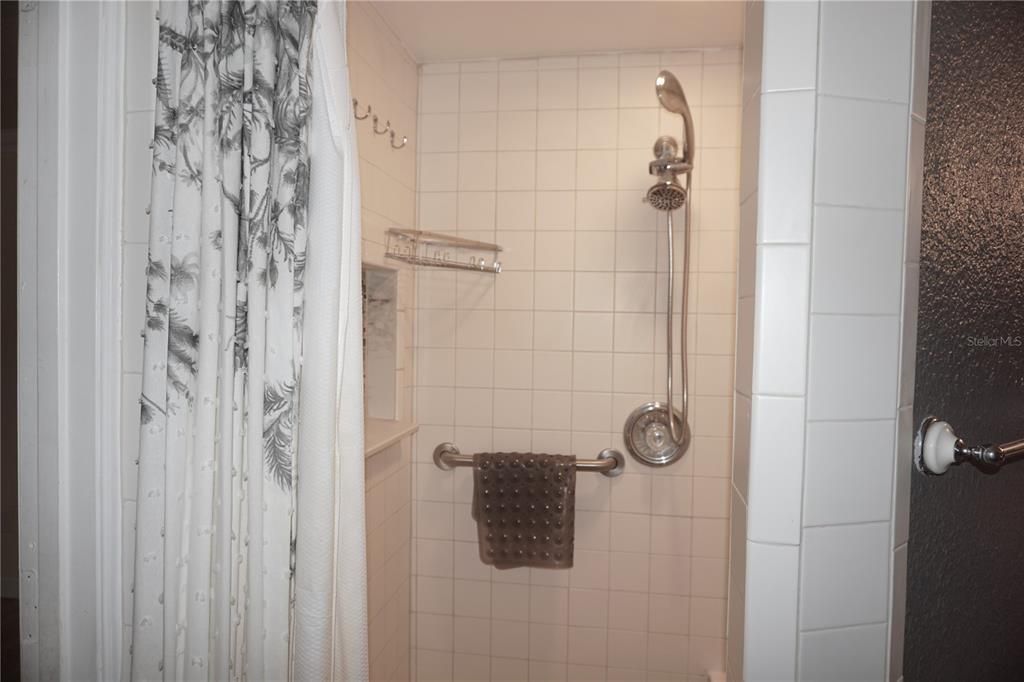 For Sale: $479,900 (3 beds, 2 baths, 1441 Square Feet)