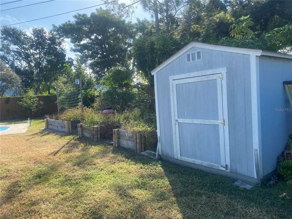 For Sale: $479,900 (3 beds, 2 baths, 1441 Square Feet)