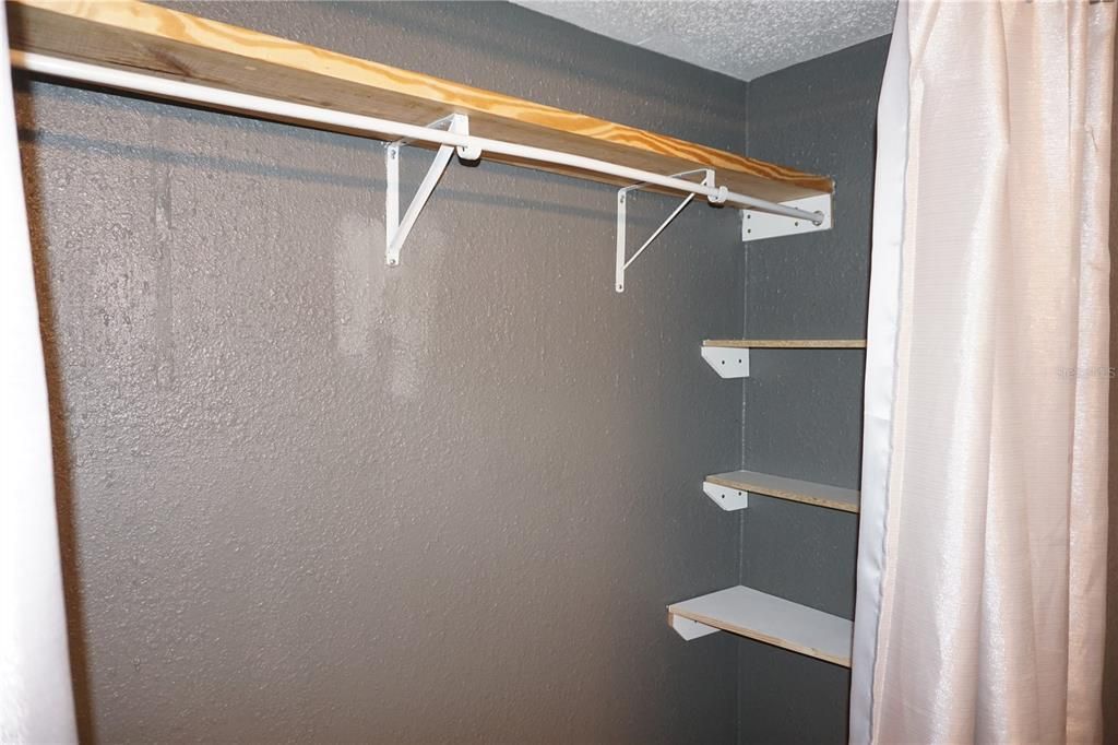 For Sale: $479,900 (3 beds, 2 baths, 1441 Square Feet)