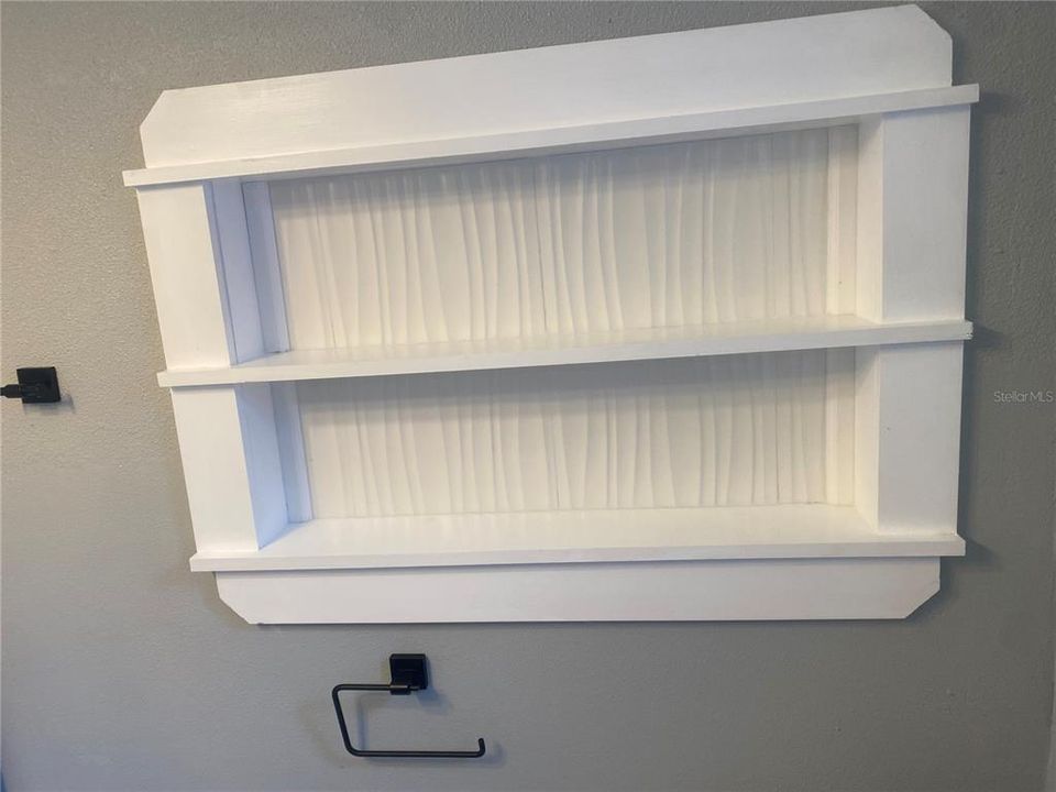 For Sale: $479,900 (3 beds, 2 baths, 1441 Square Feet)