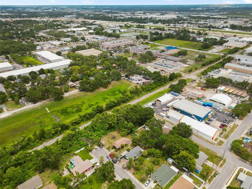 出租: $3,800 (3 贝兹, 2 浴室, 960 平方英尺)