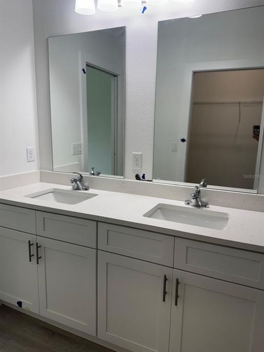 For Rent: $1,750 (3 beds, 2 baths, 1350 Square Feet)