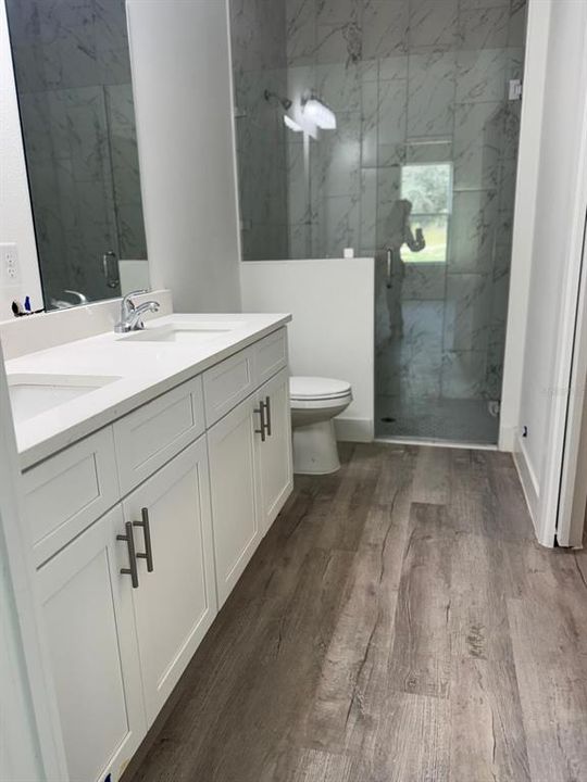 For Rent: $1,750 (3 beds, 2 baths, 1350 Square Feet)