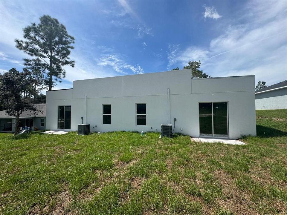 For Rent: $1,750 (3 beds, 2 baths, 1350 Square Feet)