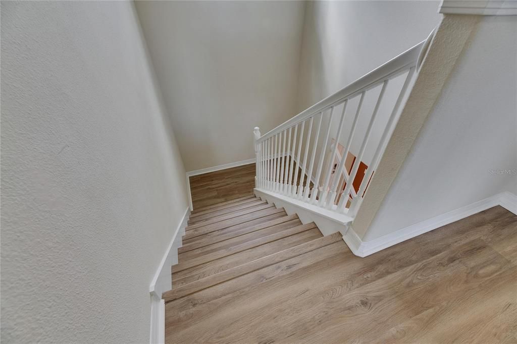 合同活跃: $495,000 (5 贝兹, 3 浴室, 2272 平方英尺)