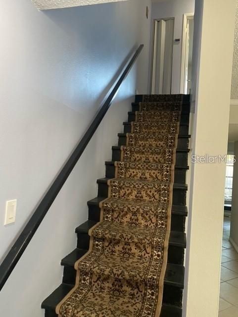 На продажу: $125,000 (2 спален, 1 ванн, 936 Квадратных фут)