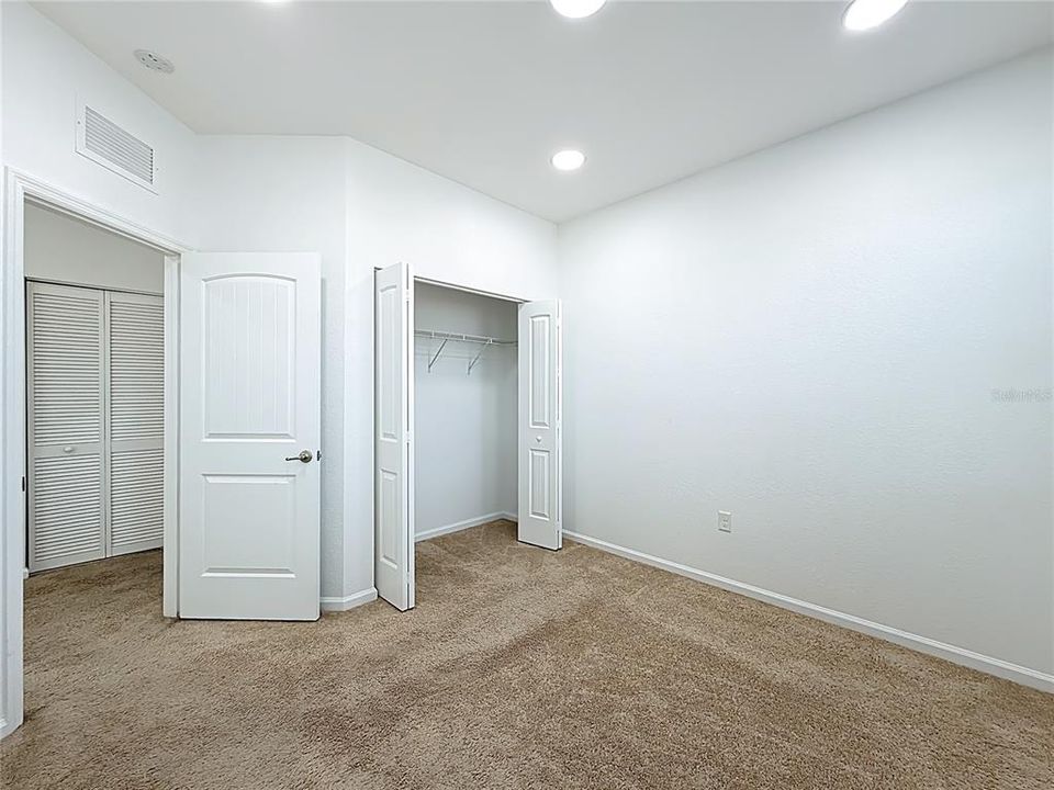 For Sale: $625,000 (5 beds, 3 baths, 2380 Square Feet)