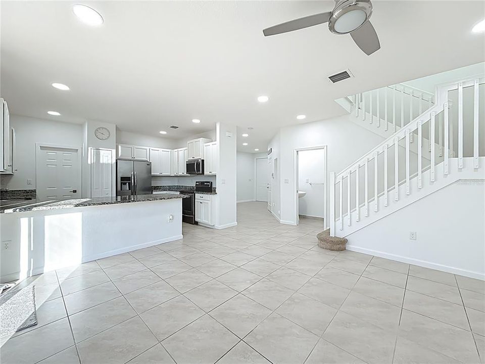 For Sale: $625,000 (5 beds, 3 baths, 2380 Square Feet)