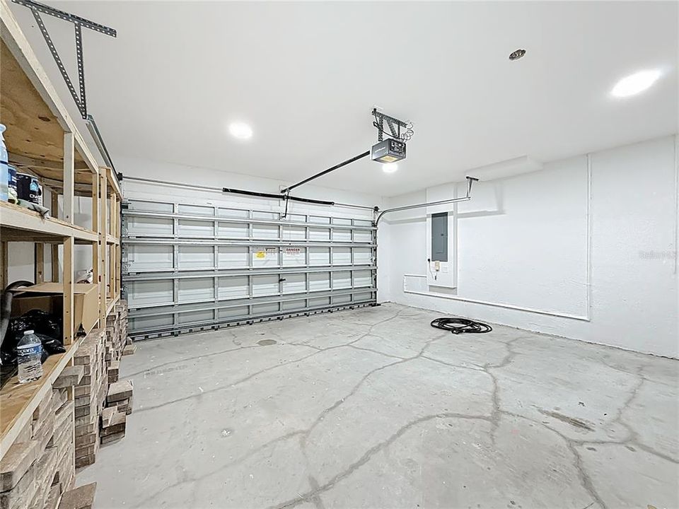 For Sale: $625,000 (5 beds, 3 baths, 2380 Square Feet)