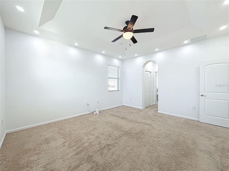 For Sale: $625,000 (5 beds, 3 baths, 2380 Square Feet)