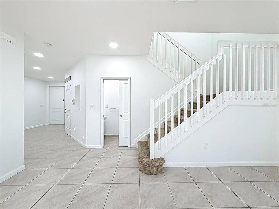 For Sale: $625,000 (5 beds, 3 baths, 2380 Square Feet)