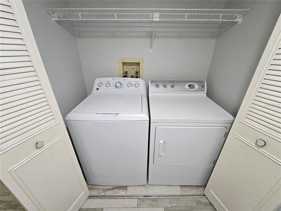 Active With Contract: $150,000 (2 beds, 2 baths, 1083 Square Feet)