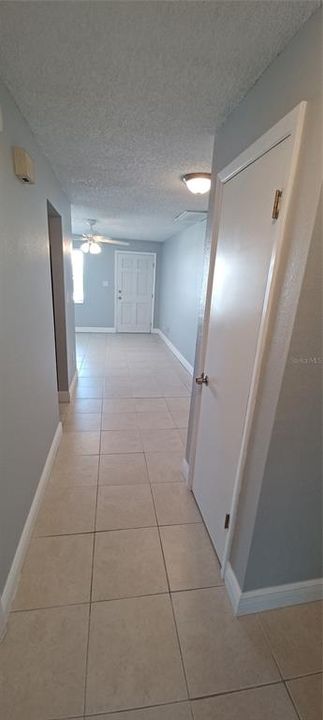 На продажу: $115,000 (2 спален, 1 ванн, 722 Квадратных фут)