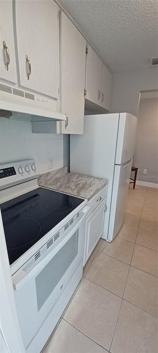 На продажу: $115,000 (2 спален, 1 ванн, 722 Квадратных фут)