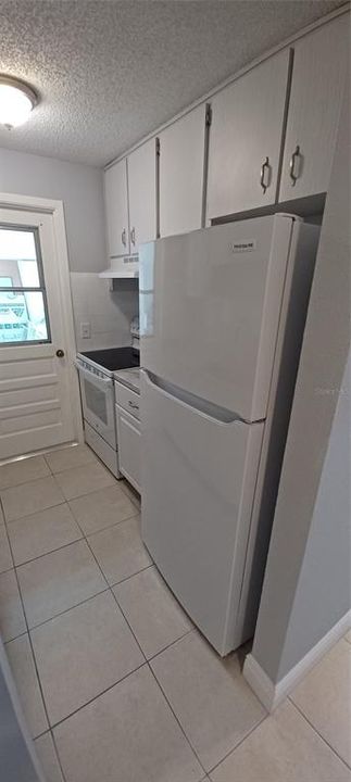 На продажу: $115,000 (2 спален, 1 ванн, 722 Квадратных фут)