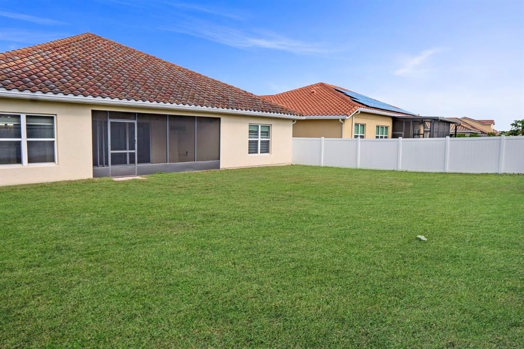 For Sale: $428,000 (4 beds, 3 baths, 2430 Square Feet)