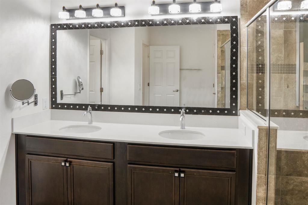 For Sale: $428,000 (4 beds, 3 baths, 2430 Square Feet)