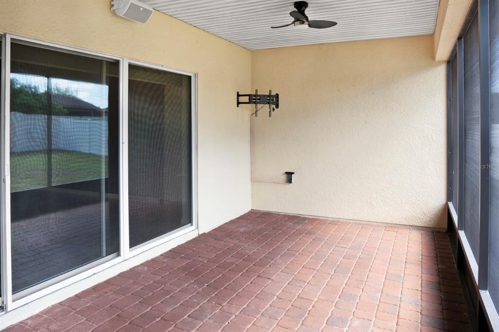 For Sale: $428,000 (4 beds, 3 baths, 2430 Square Feet)