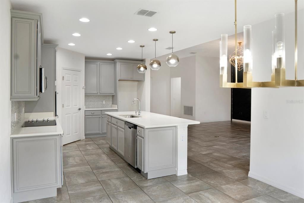 For Sale: $428,000 (4 beds, 3 baths, 2430 Square Feet)